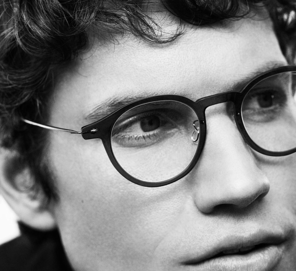 paul_now_slide-1_desktop